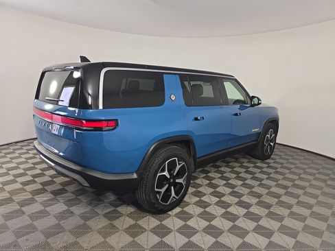 Used 2023 Rivian R1S Adventure AWD/4WD image 5