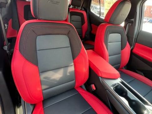 New 2026 Chevrolet Equinox EV RS image 24