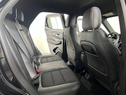 Used 2023 Chevrolet TrailBlazer RS w/ Convenience Package FWD image 12