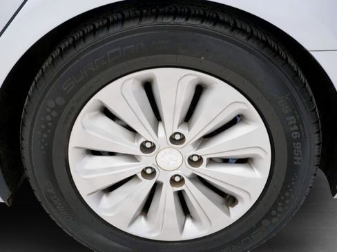 Used 2017 Hyundai Sonata SE FWD image 23