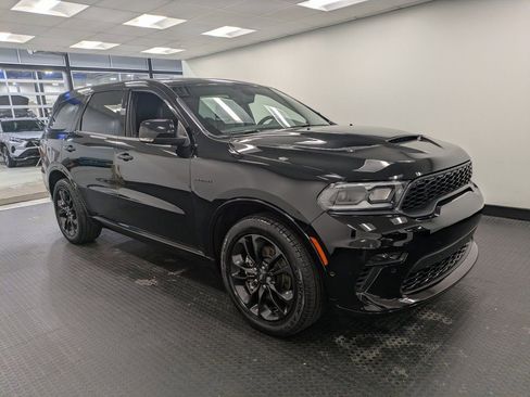 Used 2022 Dodge Durango R/T w/ Blacktop Package image 3