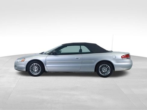 Used 2004 Chrysler Sebring LXi FWD image 7