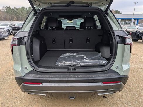 New 2026 Chevrolet Equinox ACTIV w/ Safety and Technology Package image 31