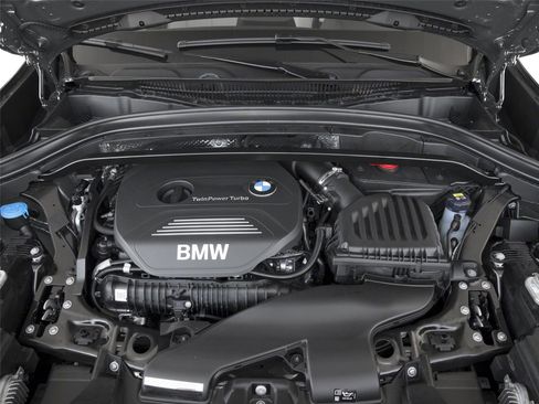 Used 2017 BMW X1 sDrive28i FWD image 7