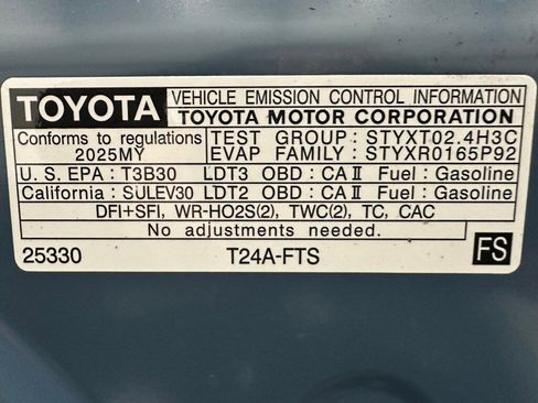 Used 2025 Toyota 4Runner SR5 image 67