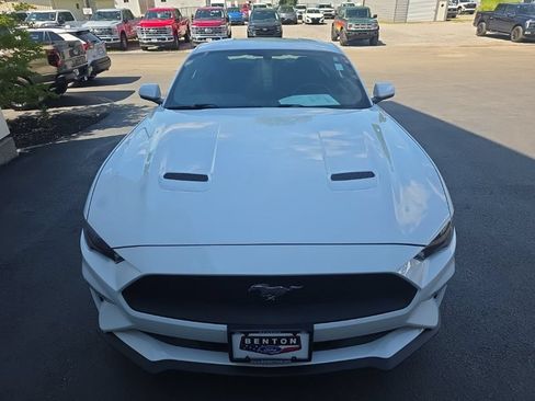 Used 2018 Ford Mustang Coupe w/ Wheel & Stripe Package RWD image 3