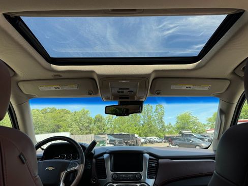 Used 2015 Chevrolet Tahoe LTZ AWD/4WD image 23