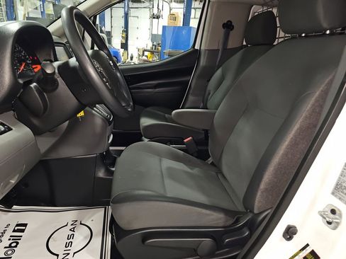 Used 2021 Nissan NV200 SV image 31