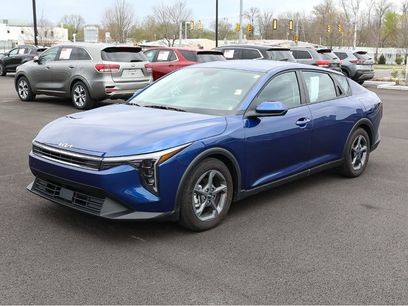 Certified 2025 Kia K4 LXS
