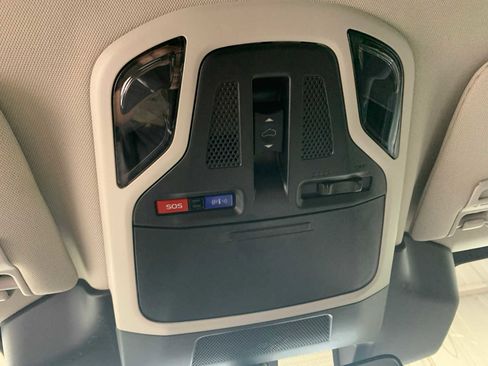 Used 2025 Subaru Outback Limited image 7