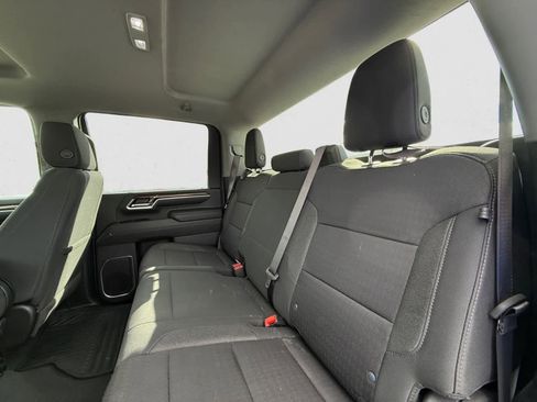 Used 2024 Chevrolet Silverado 3500 LT image 14