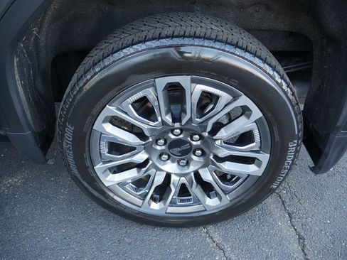 Used 2023 GMC Sierra 1500 Denali Ultimate image 14