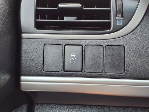 Used 2014 Toyota Camry SE FWD image 22