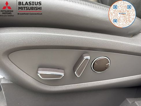 Used 2019 Lincoln Nautilus Reserve AWD/4WD image 27