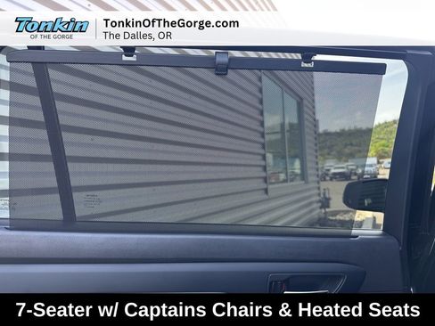 Used 2022 Toyota Highlander XLE image 32