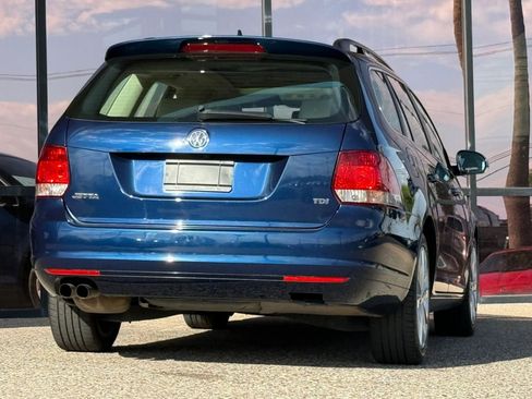 Used 2014 Volkswagen Jetta TDI FWD image 11