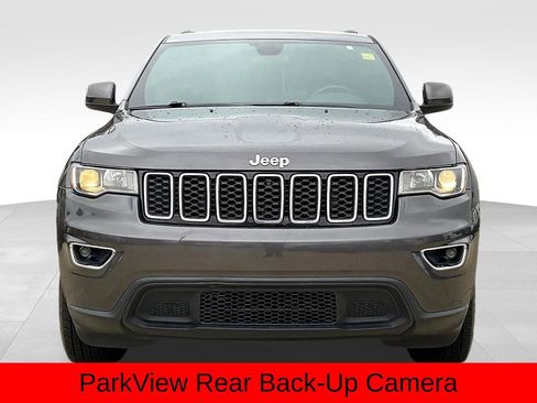 Used 2020 Jeep Grand Cherokee Laredo image 5