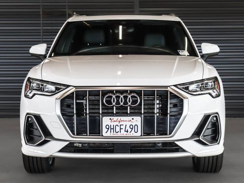 Used 2023 Audi Q3 2.0T Premium w/ Convenience Package AWD/4WD image 13