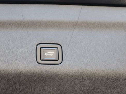 Used 2022 GMC Yukon Denali AWD/4WD image 49