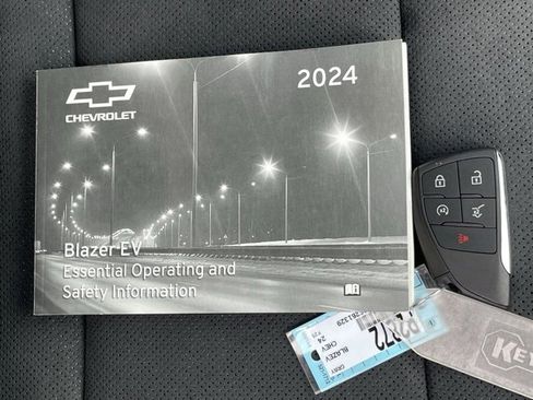 Certified 2024 Chevrolet Blazer EV RS image 41
