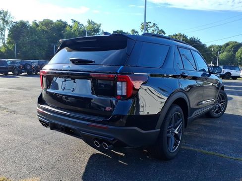 New 2026 Ford Explorer ST AWD/4WD image 4