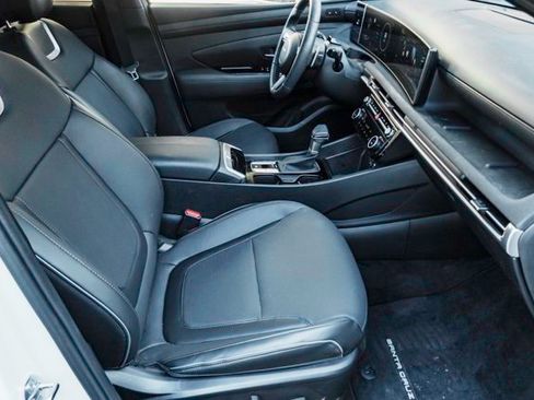 Certified 2025 Hyundai Santa Cruz Limited image 26