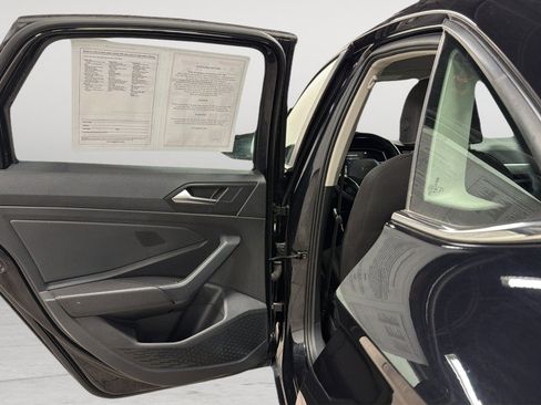 Certified 2024 Volkswagen Jetta S FWD image 34