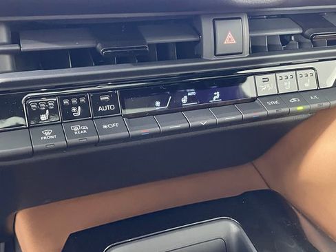 New 2026 Toyota Crown Signia w/ Advanced Technology Package image 7