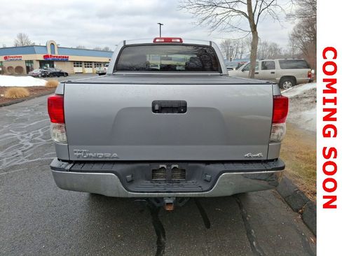 Used 2012 Toyota Tundra 4x4 CrewMax image 5