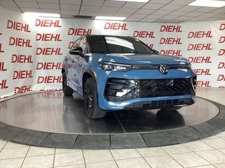 Used 2025 Volkswagen Tiguan SE R-Line AWD/4WD 360° Tour