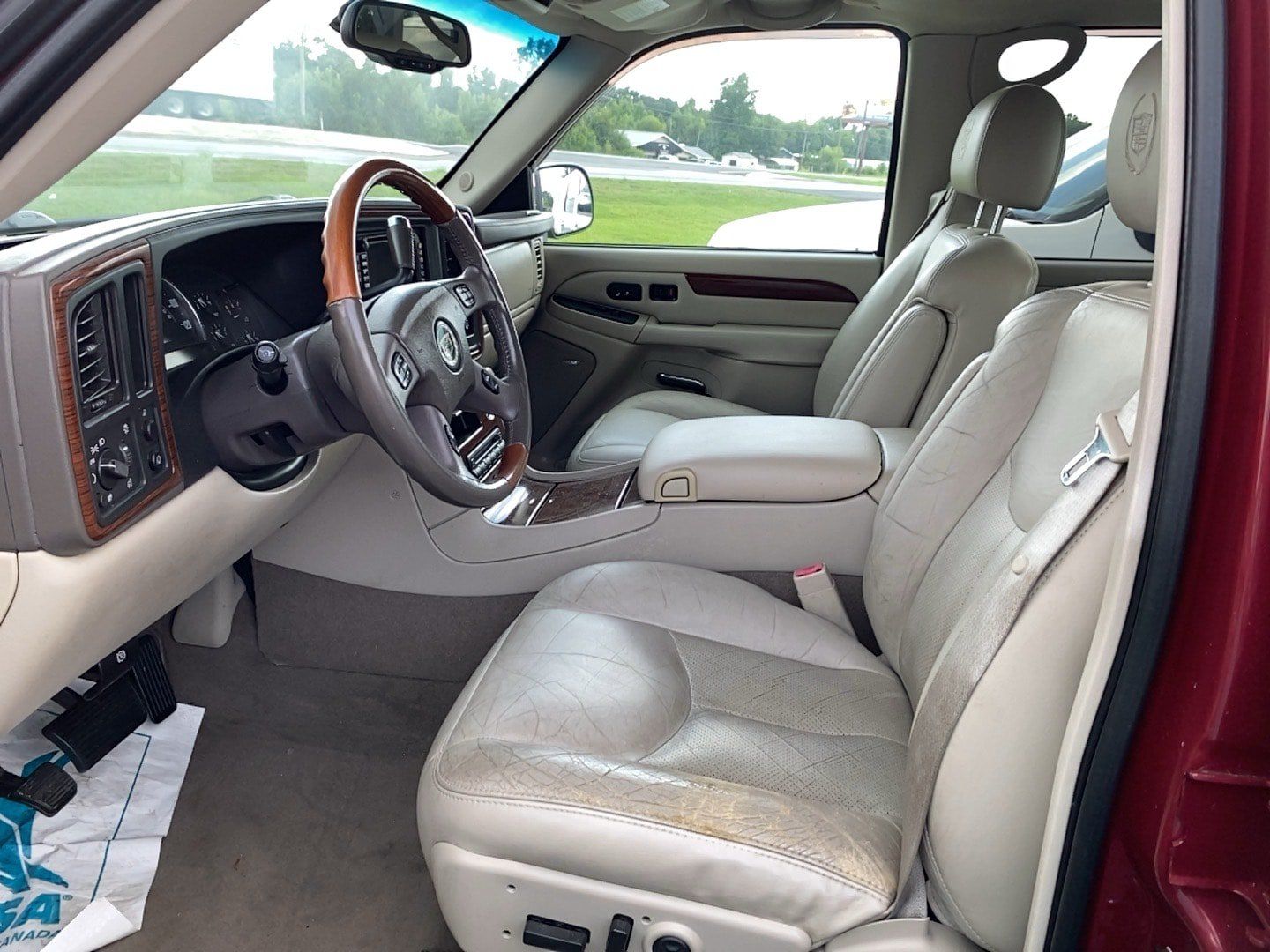 Used 2004 Cadillac Escalade EXT AWD/4WD image 13
