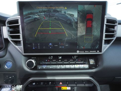 Used 2024 Toyota Tundra Limited image 30