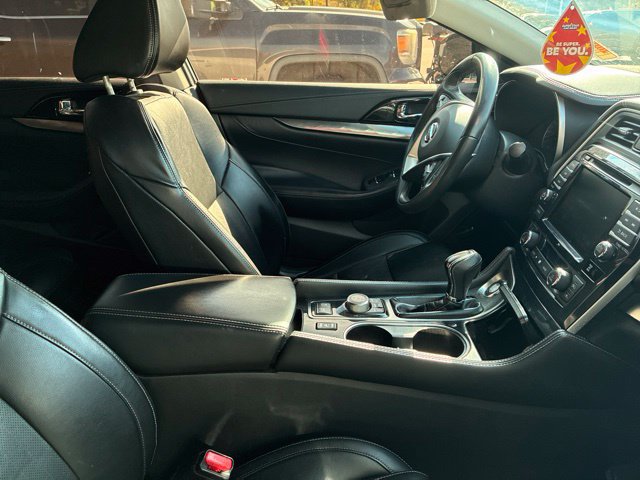 Used 2022 Nissan Maxima SV w/ Floor Mat Group FWD image 5