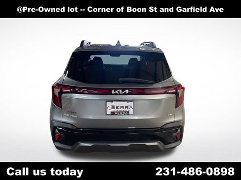 Used 2024 Kia Seltos X-Line AWD/4WD image 4