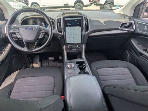 Used 2022 Ford Edge SE w/ Black Appearance Package AWD/4WD image 13