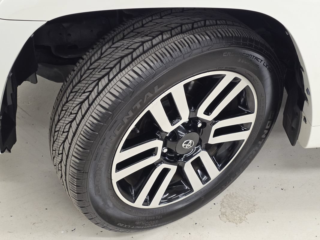 Used 2019 Toyota 4Runner Limited AWD/4WD image 44