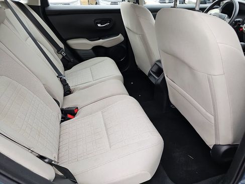 Used 2024 Honda HR-V LX image 12