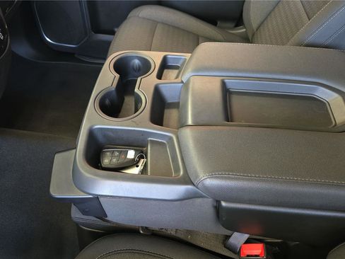 Used 2022 GMC Sierra 1500 SLE AWD/4WD image 23