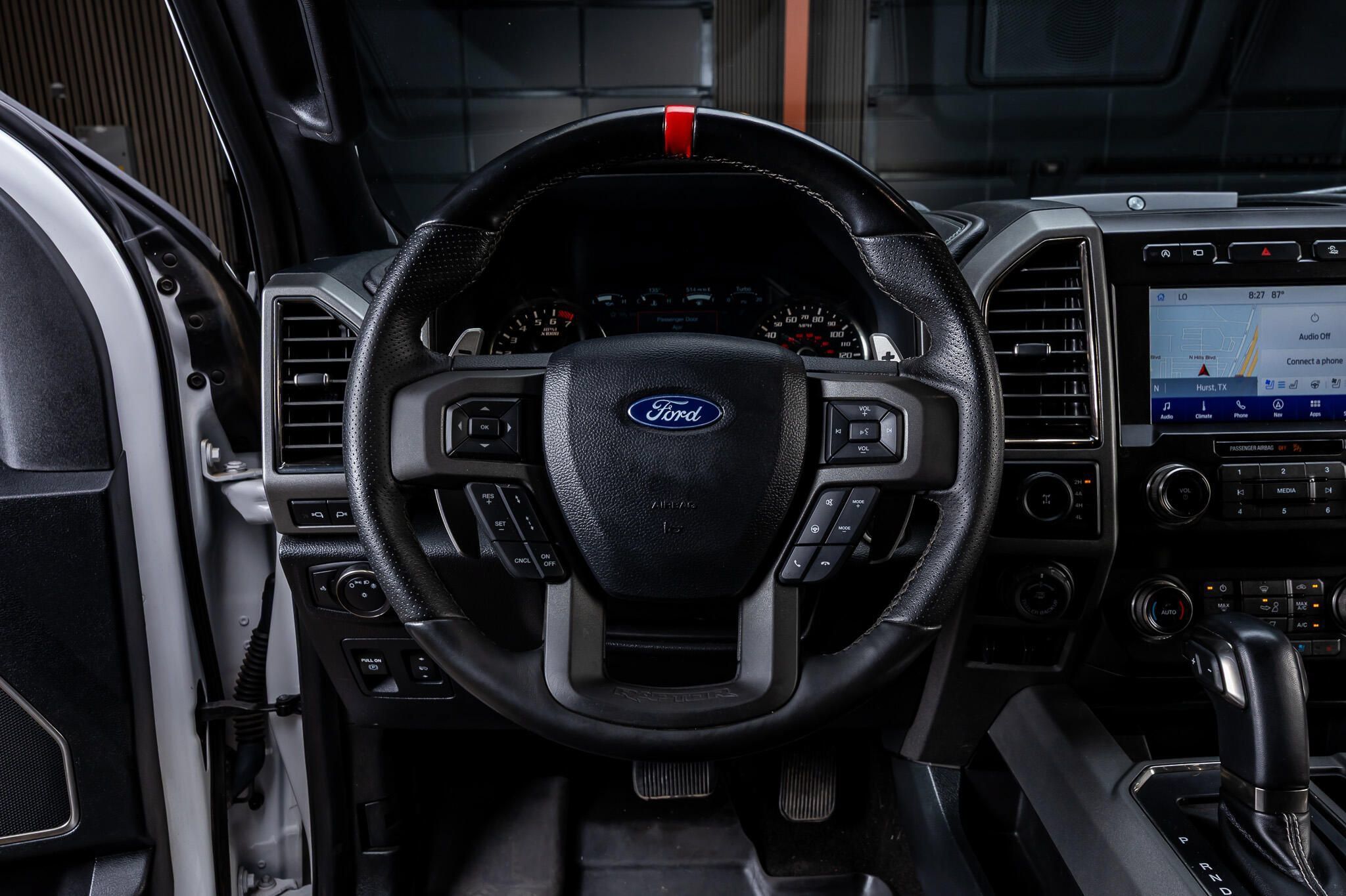Used 2019 Ford F150 Raptor w/ Equipment Group 802A Luxury AWD/4WD image 15