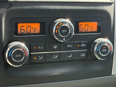 Used 2020 Nissan Frontier SV image 19