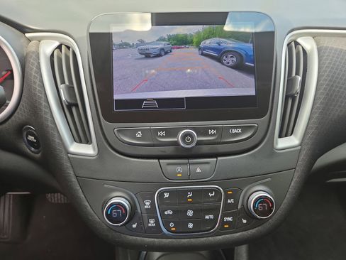 Used 2024 Chevrolet Malibu LT image 26