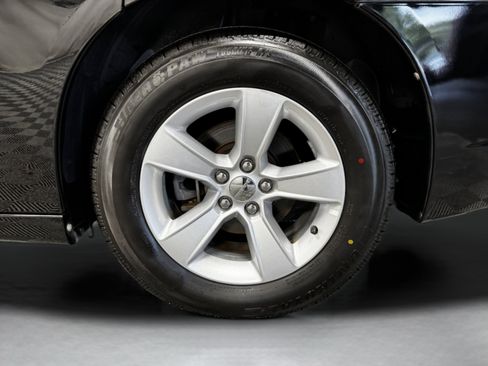 Used 2014 Dodge Charger SE RWD image 44