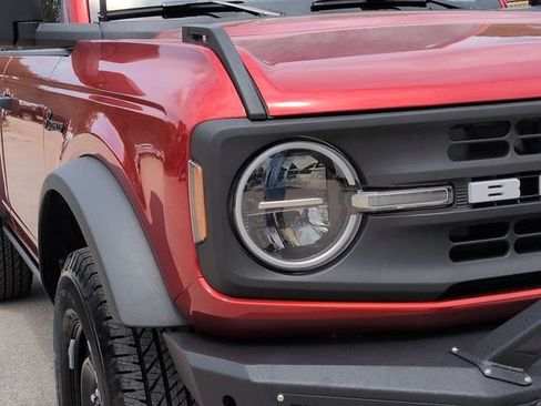 Certified 2023 Ford Bronco Black Diamond AWD/4WD image 9