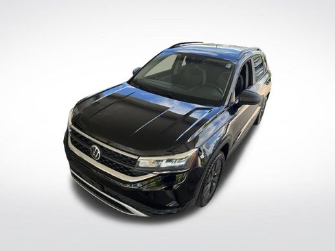 Used 2022 Volkswagen Taos S w/ IQ Drive S Package AWD/4WD image 37