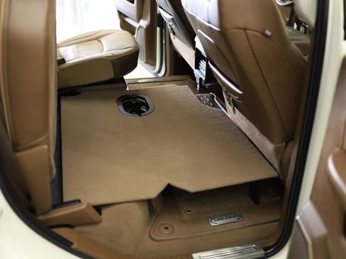 Used 2024 RAM 3500 Limited image 58