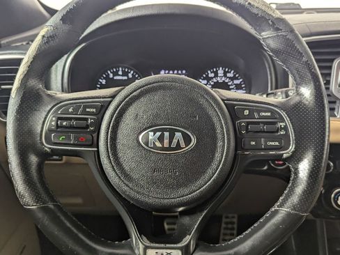 Used 2018 Kia Sportage SX image 16