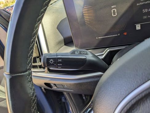 Certified 2024 Kia Sorento S w/ Panoramic Sunroof Package FWD image 32