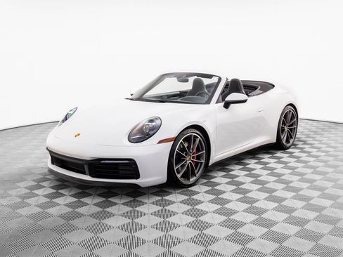 Certified 2020 Porsche 911 Carrera S image 1
