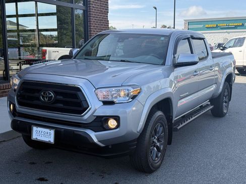 Used 2023 Toyota Tacoma SR5 w/ Technology Package AWD/4WD image 1