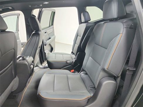 New 2026 GMC Acadia AT4 w/ Super Cruise Package image 35